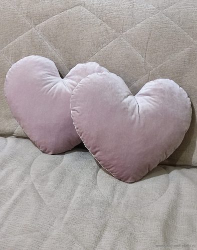 Декоративные подушки в форме сердца - 20220209_182027.